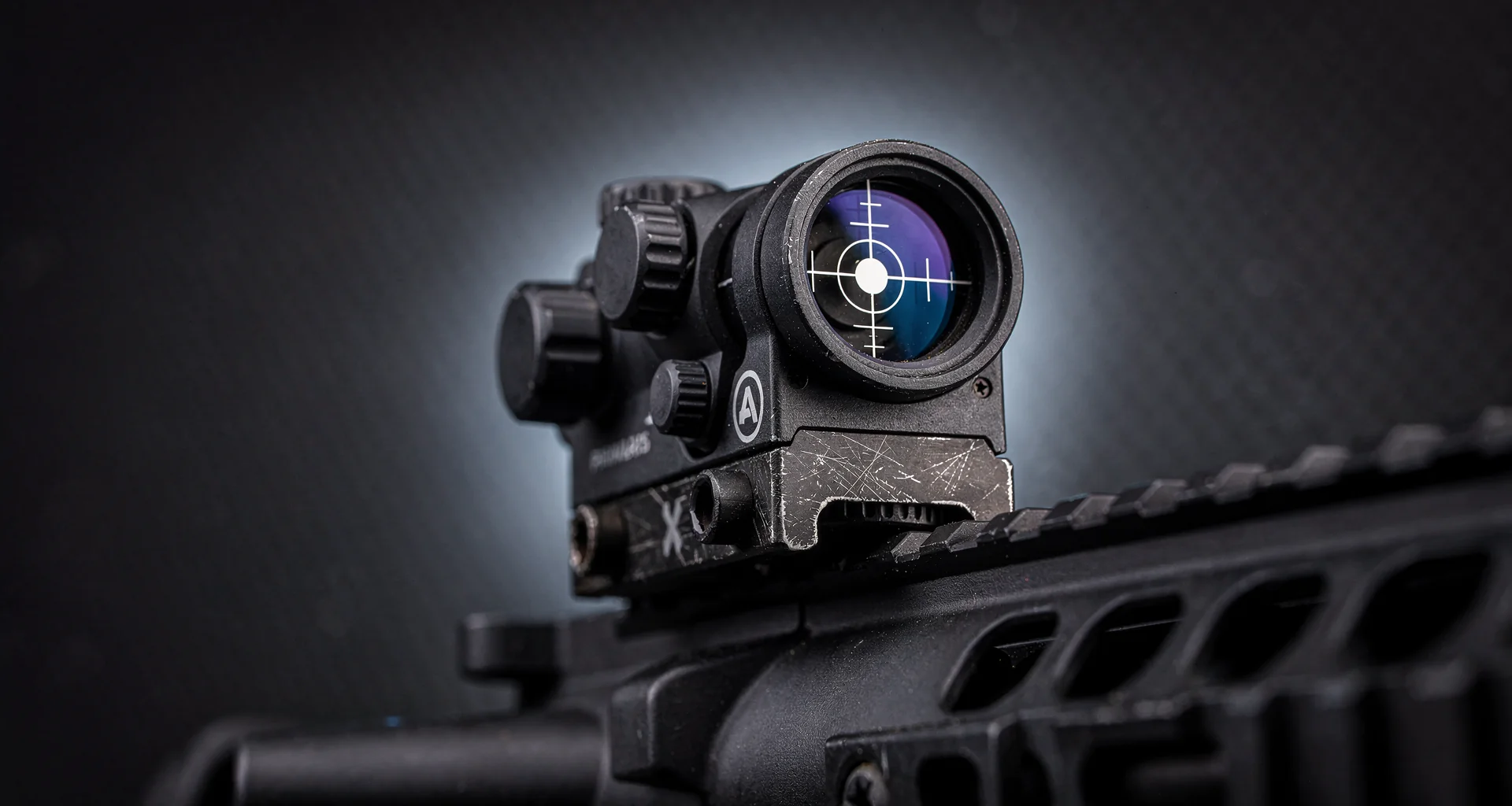 Prism Scopes vs Red Dots for Astigmatism Corrections
